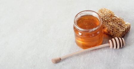 Miele, proprietà e benefici che non ti aspetti